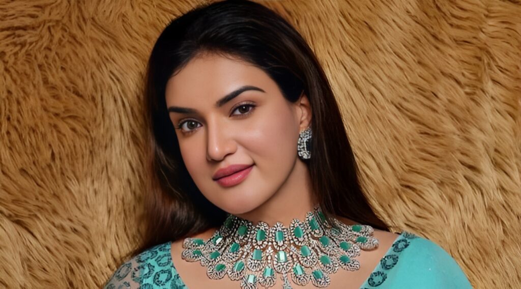 Honey Rose Actress Wiki Age Height Bio Weight Photos Career