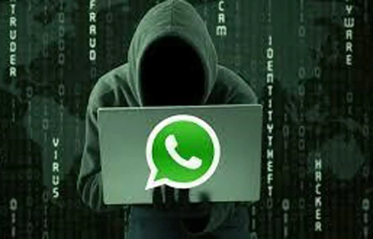 How to hack someone’s WhatsApp messages in 2023 without their phone online