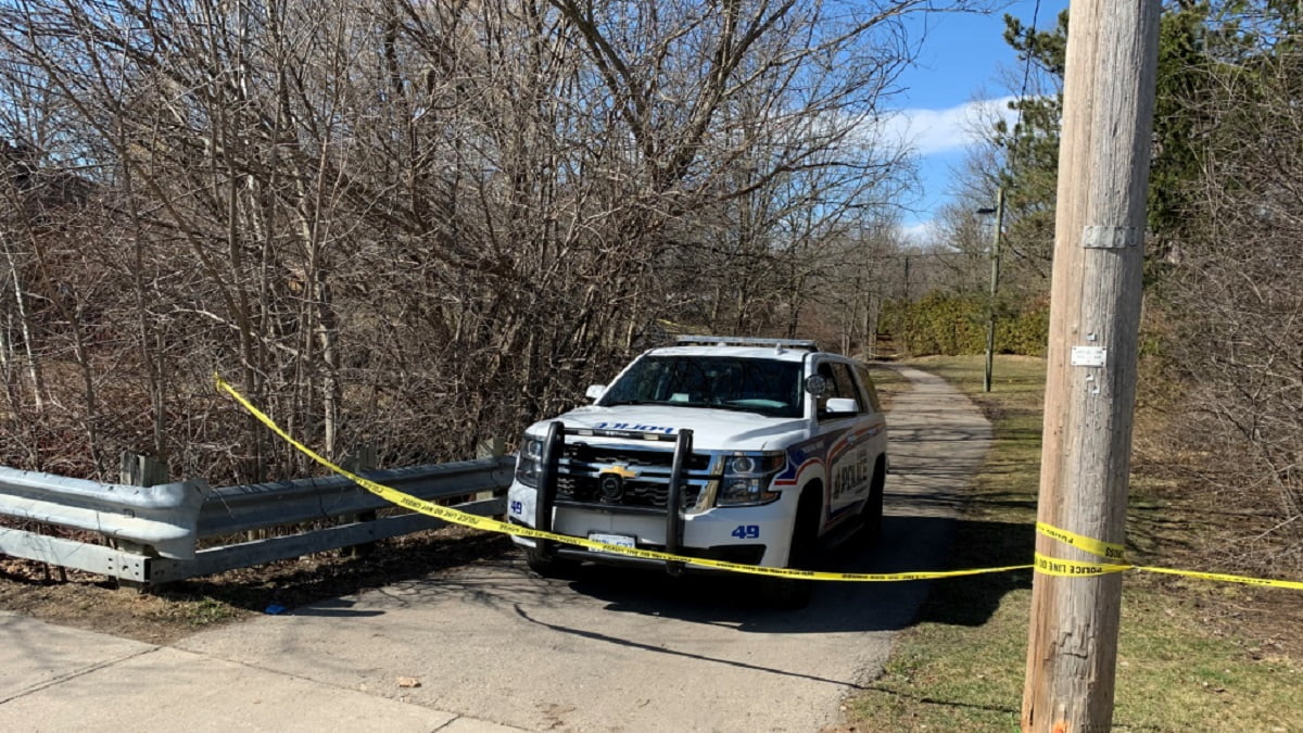 London Ontario Homicide Investigation: Man Found in Drainage Ditch