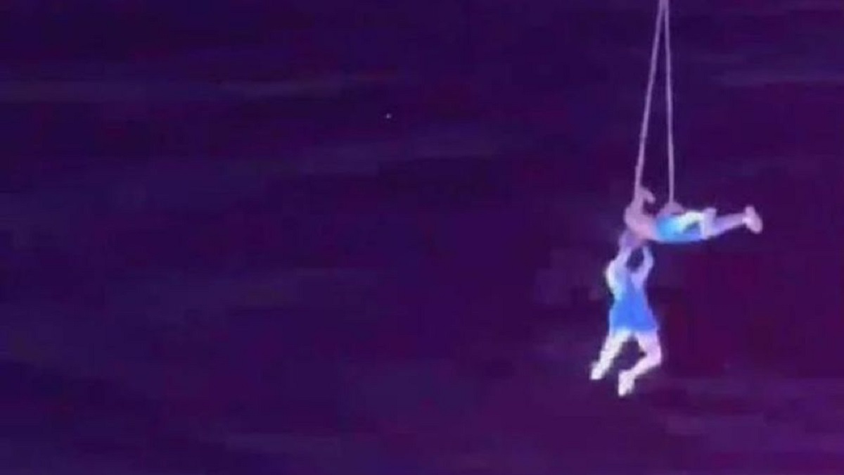 SEE: Acrobat Falls To Death video sparks outrage online and her husband Zhang Moumou