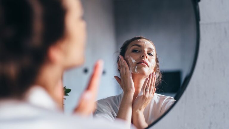 skincare-tips-must-follow-rules-to-wash-your-face-the-right-way