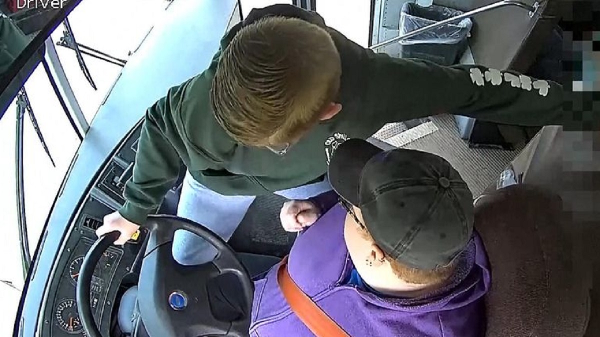 WATCH: Michigan school bus driver passes out video circulating on social media