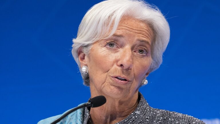 What happened to Christine Lagarde’s neck?  Auto Accident and Surgery Update