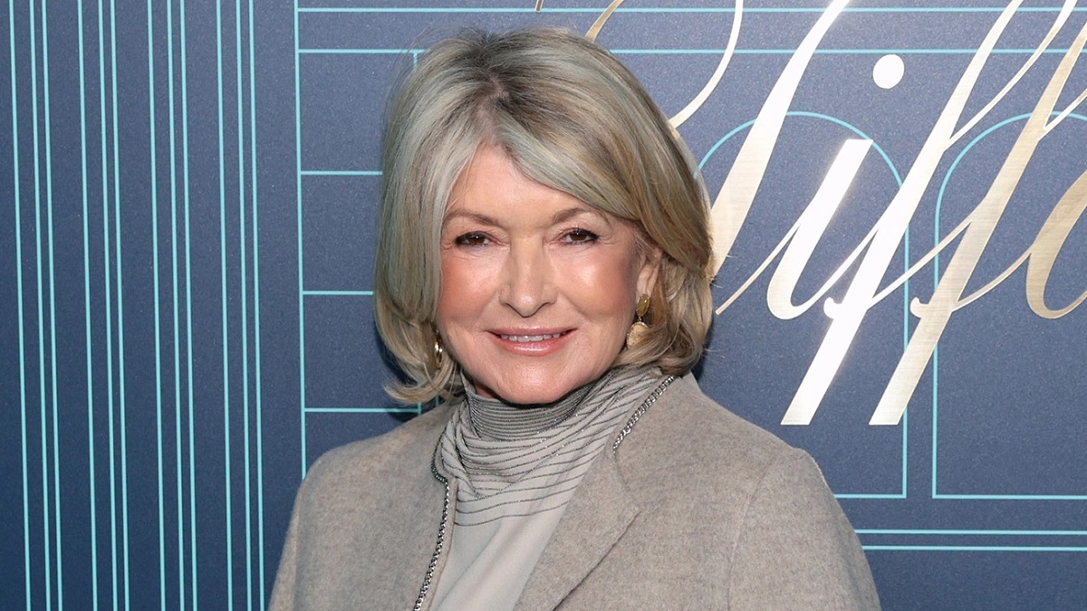 What is Martha Stewart's net worth in 2023?  American businesswoman career income