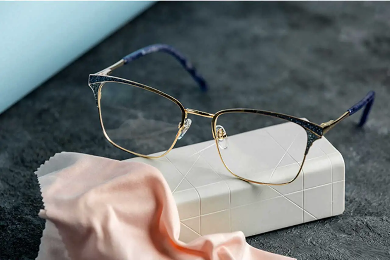 What things to do before buying cheap glasses online?