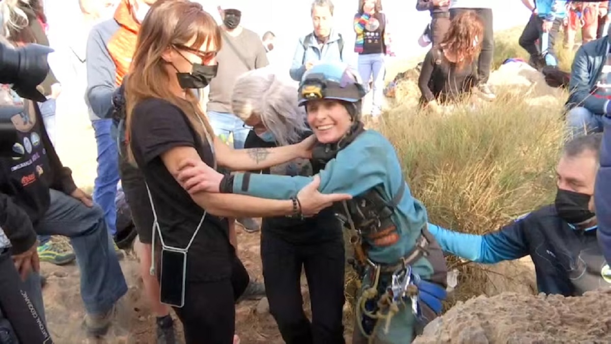 Who is Beatriz Flamini?  Spanish woman emerges from cave after 500 days