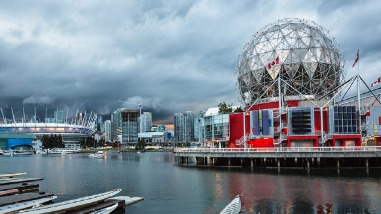 Body found False Creek Vancouver: the corpse of a man found near the world of science