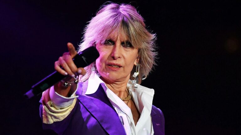 Chrissie Hynde Net Worth 2023: How much is Chrissie Hynde worth?