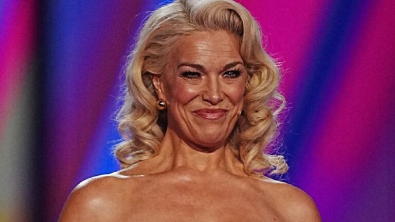 Has Hannah Waddingham divorced from her partner?