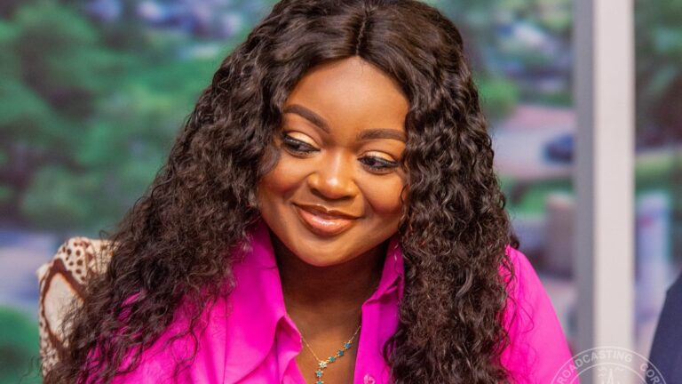 Is Jackie Appiah married?  Does Jackie Appiah have a boyfriend and kids?