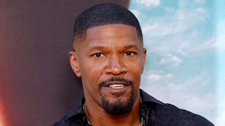 Fact Check: Is Jamie Foxx Gay?  sexuality and couple