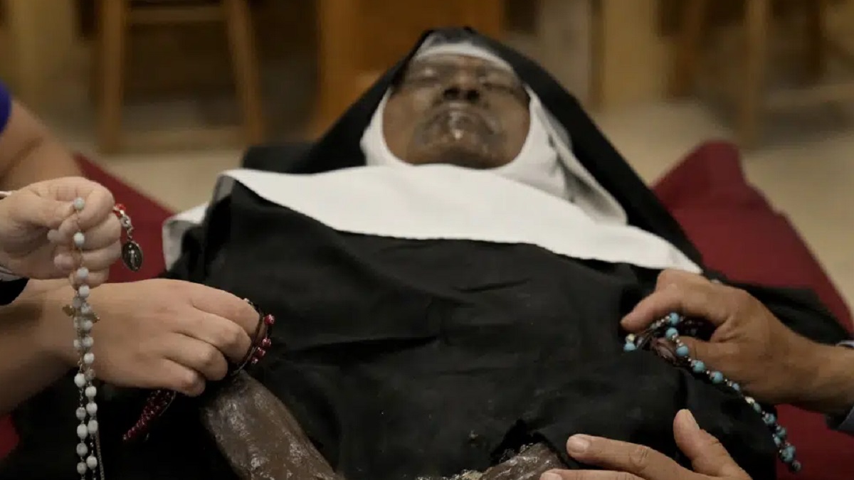 Sister Wilhelmina Lancaster Missouri, Monja's body exhumed four years after her death