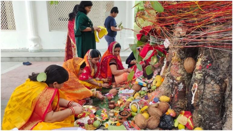 Vat Purnima Vrat 2023: Date, Shubh Muhurat, Meaning, Puja Vidhi, Mantras;  All you need to know