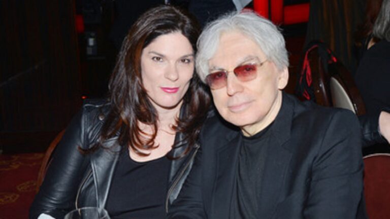 Who is Chris Stein’s wife, Barbara Sicuranza?  Meet the family of American musicians