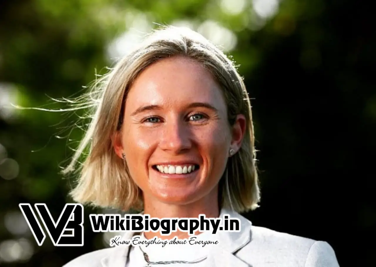 Beth Mooney : Wiki, Biography, Age, Family, Career, Husband, Net worth, Cricket