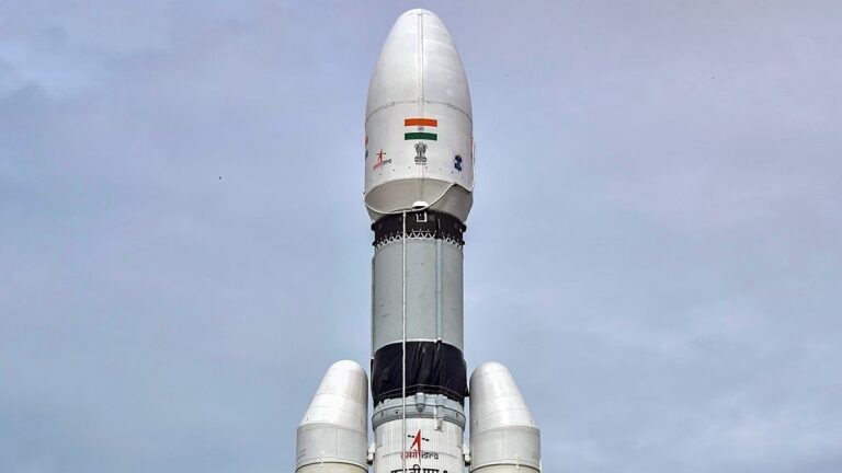 Chandrayaan 3 Tracker Live Location Status - Map, Position, Online Live Tracking