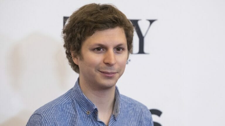 Does Michael Cera follow Jews or Catholics?  Family religion and ethnicity