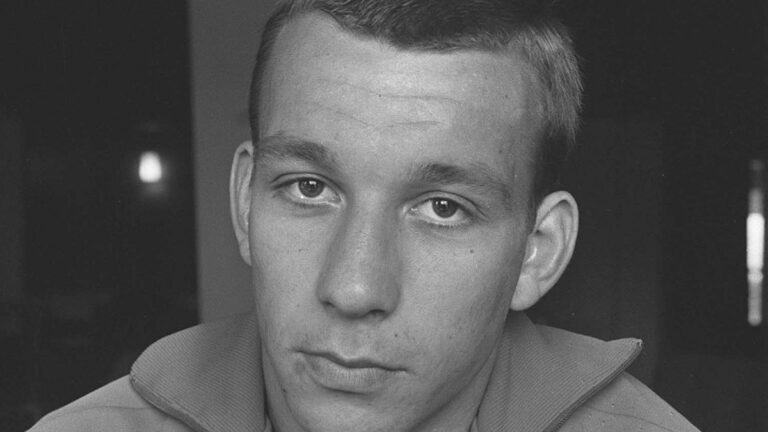 What happened to Horst-Dieter Hottges?  They explore the cause of death of the German soccer player at the age of 79