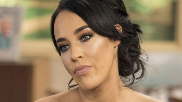 What happened to Stephanie Davis?  Opening up to suicidal thoughts due to alcohol