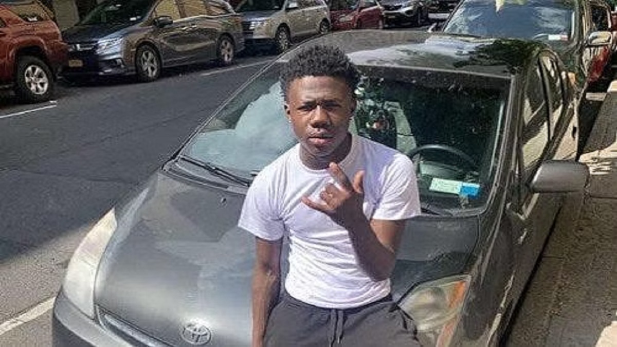 What happened to rapper Mdot EBK?  Tributes to an 18-year-old rapper passes away