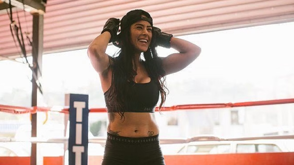 Who Is Lucero Acosta? Mexican MMA sensation goes viral with unconventional bikini pool training