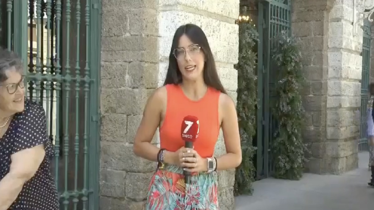 Reportera Beatriz Anillo