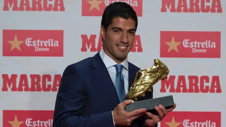 Who is the wife of Ballon d’Or Luis Suárez?  Was Miramontes married?  dating and relationship timeline