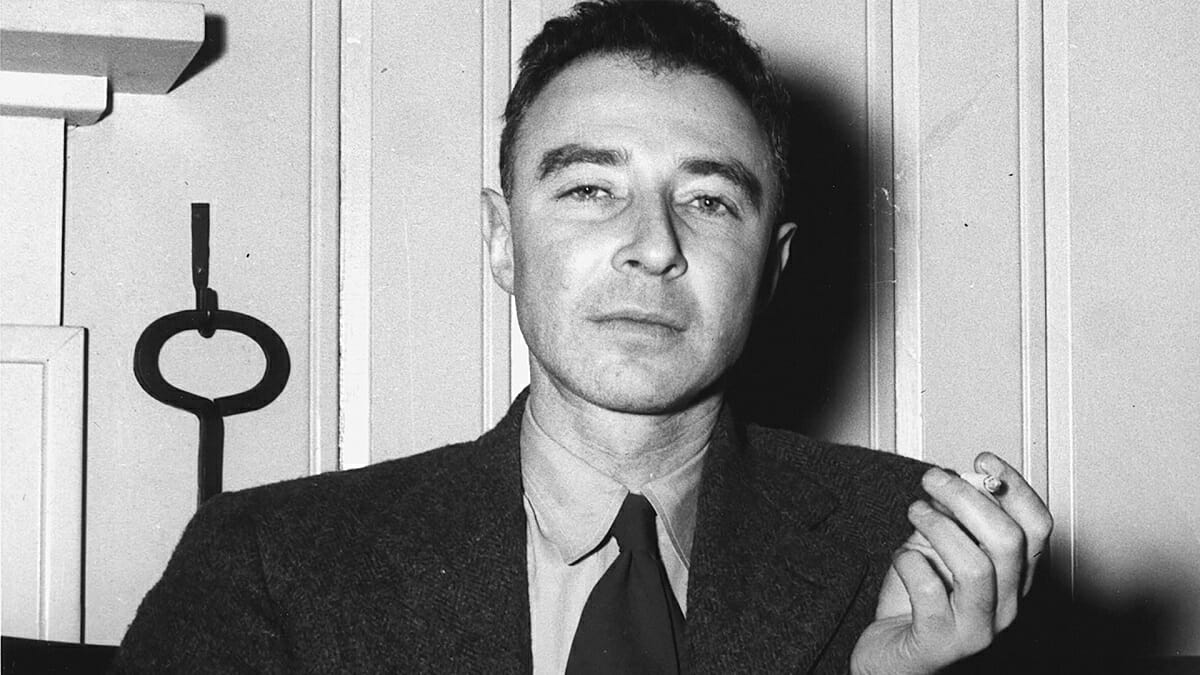 Who is the wife of J. Robert Oppenheimer?  meet his family