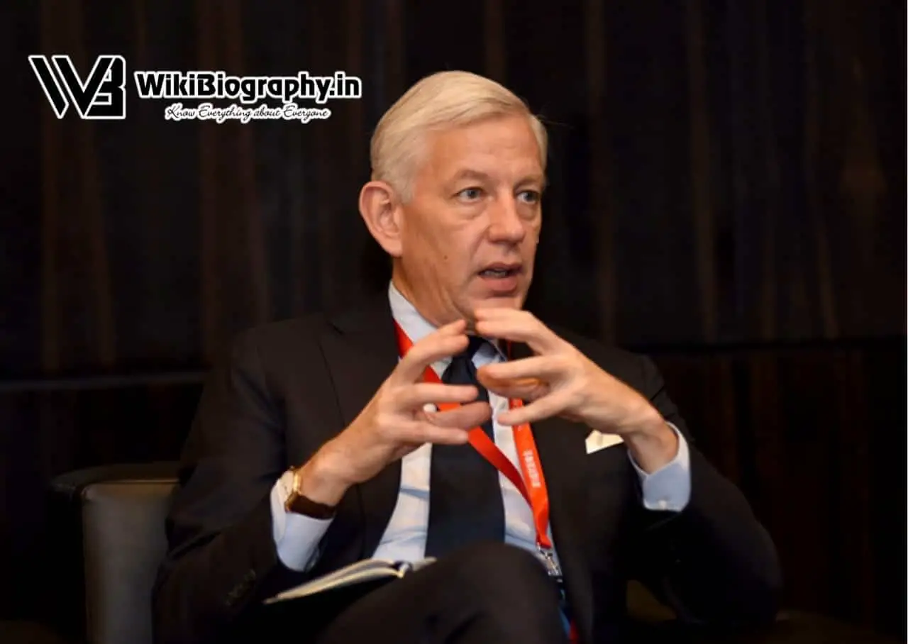 Dominic Barton: Wiki, Bio, Age, Net Worth, LinkedIn, Books, Wife