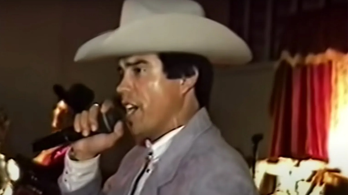 How did Chalino Sanchez die? Tribute pours in as singer received ‘death note’ during live performance and was murdered 12 hours later