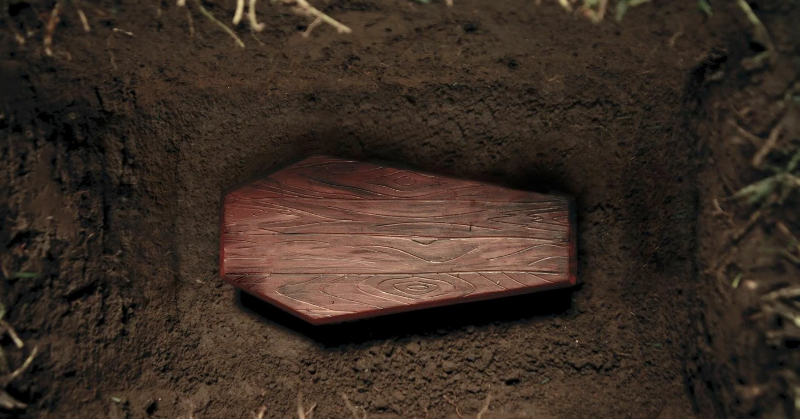 Mistakenly Buried Alive, Brazilian Woman Spends 11 Days Trying To Fight Her Way Out Of Coffin
