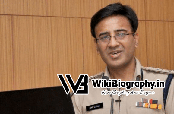 Amit Lodha: Wiki, Biography, Age, Parents, Education, IPS Officer, Wife