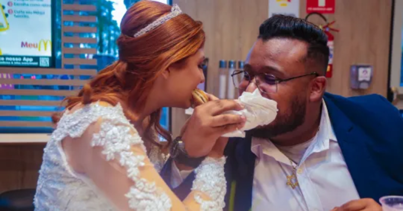 Couple's 'special' wedding reception at McDonald's wins hearts online