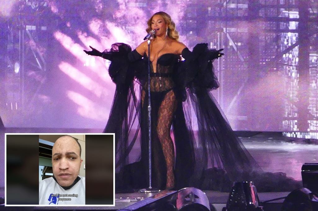 Disabled Beyoncé fan misses show after airline couldn't fit his wheelchair on plane: 'Ableism strikes again'