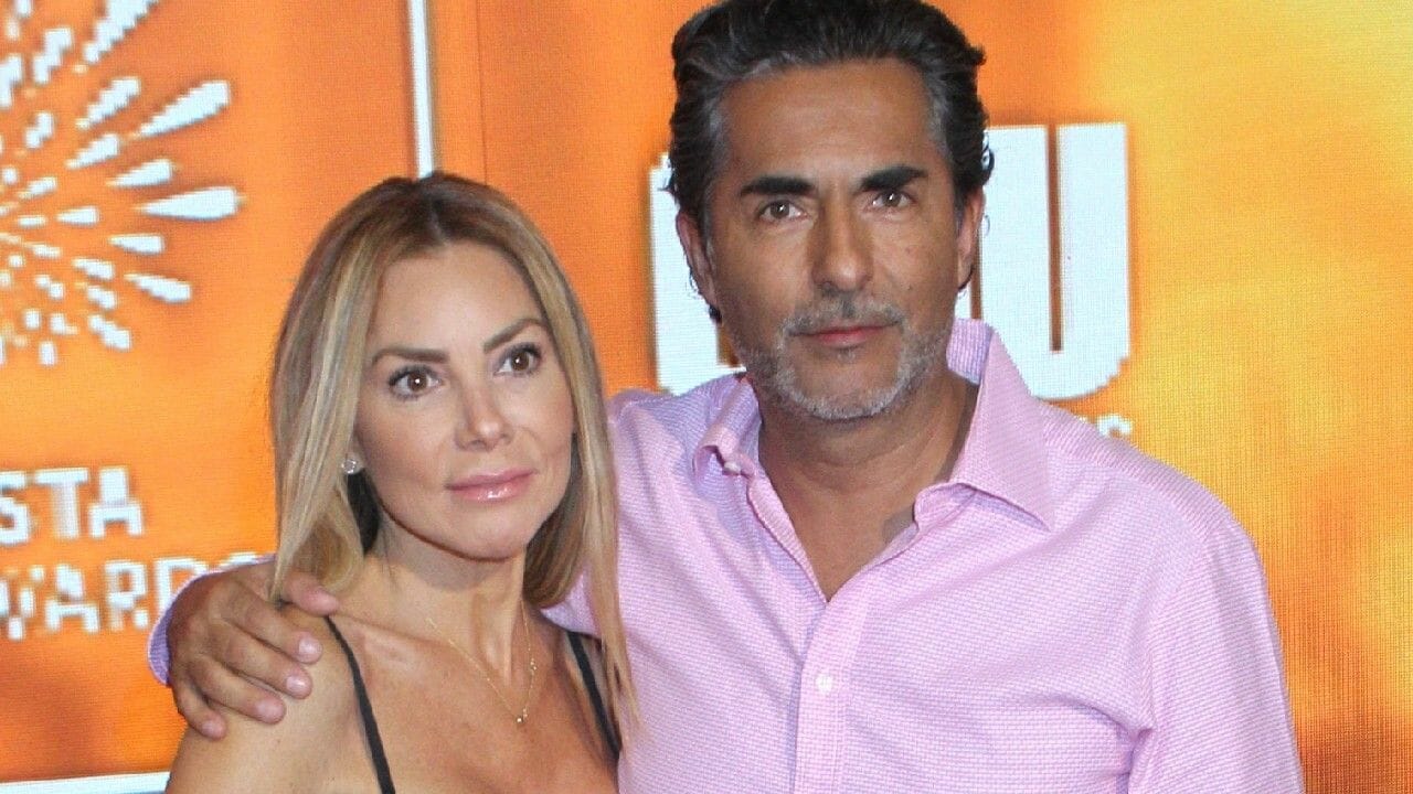 Fernanda Rodríguez es la exesposa del actor y presentador mexicano Raúl Araiza. La pareja estuvo casada durante 24 años y tuvo dos hijas, Camila y Roberta.