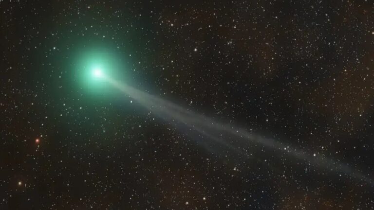 Green Comet Nishimura passed by its closest point to Earth