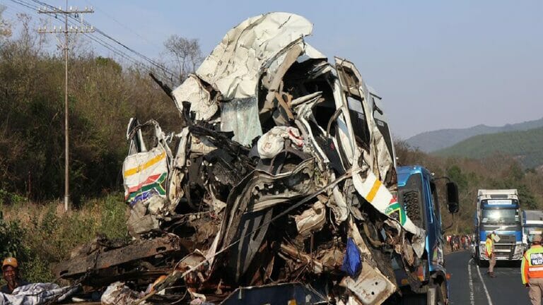 Louis Trichardt accident today: 6 people die in another horror accident on the N1 North