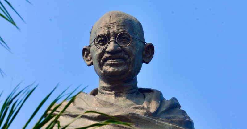 Midweek Motivation: 5 Useful Books You Must Read to Know More About Mahatma Gandhi