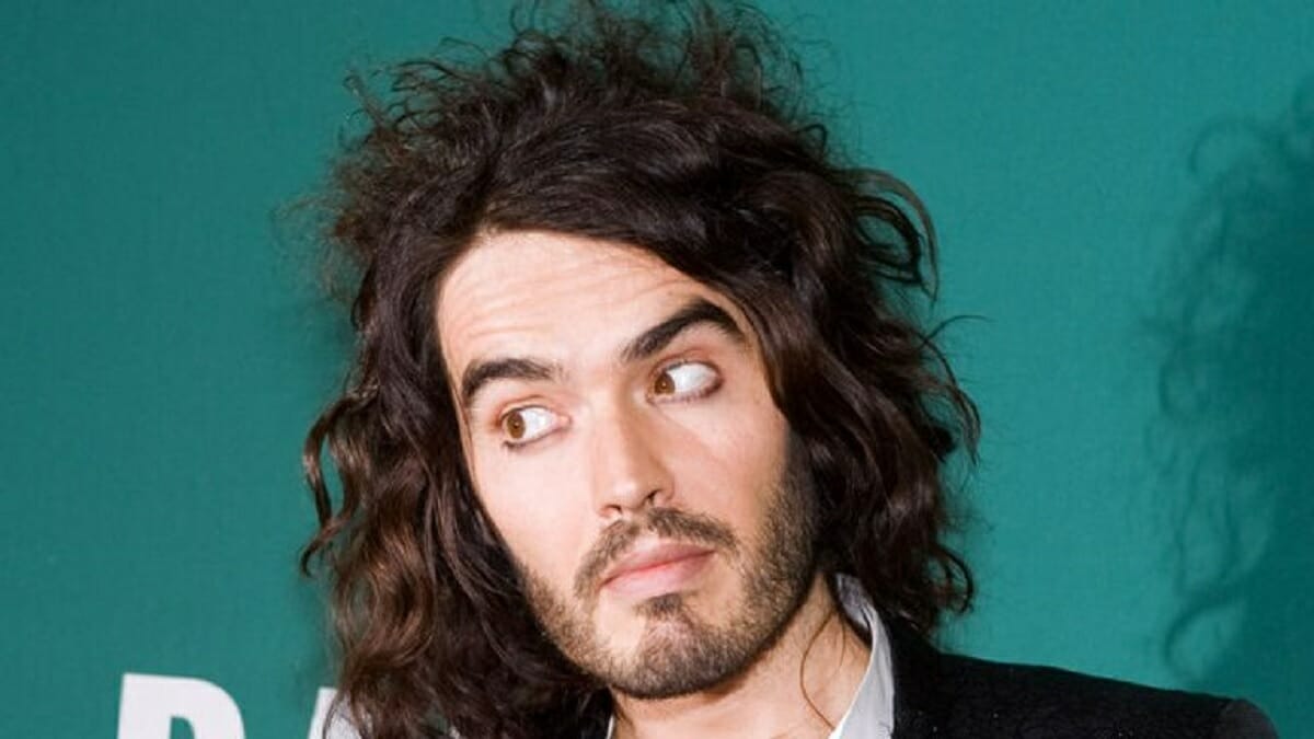 Russell Brand Arrested What Is The English Comedian Accused Of Vo Truong Toan High Babe