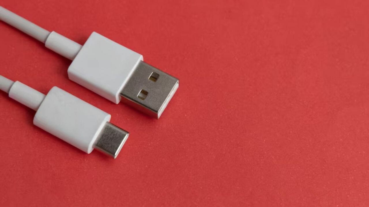 Thunderbolt vs USB-C: What's the difference and which one should you use?