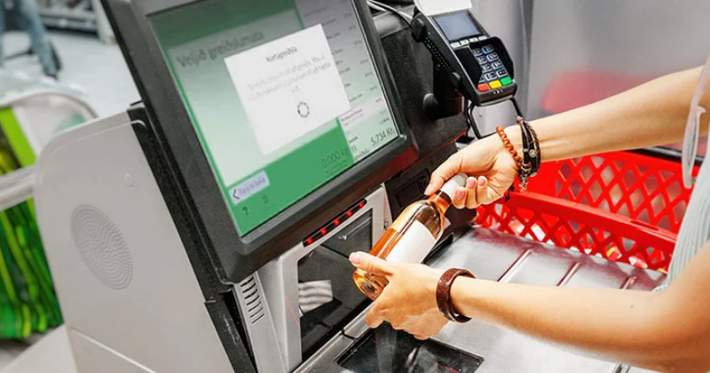 Customers face pressure to tip at self-checkout systems in US and say they're tired of 'emotional blackmail'