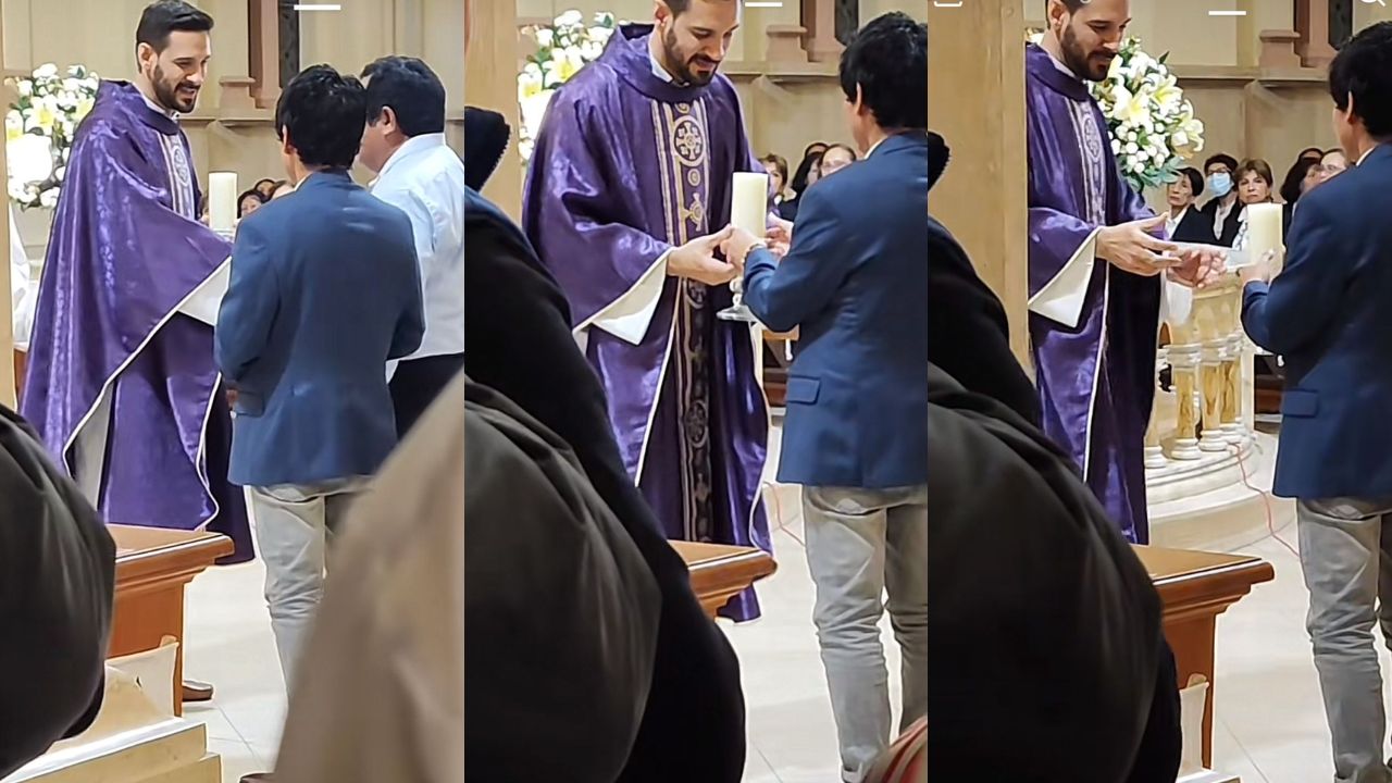 Un sacerdote católico fue captado en video en plena misa y un usuario aprovechó para hacerlo viral.