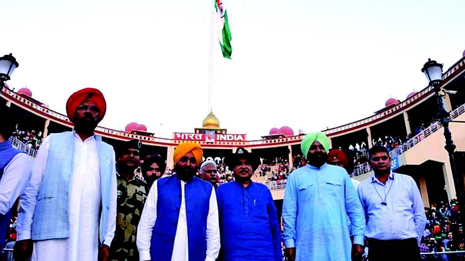 Nitin Gadkari inaugurates tallest 418-feet high national flag