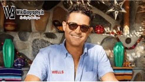 Wells Adams