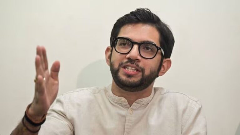 Case registered against Shiv Sena UBT leader Aditya Thackeray and two others