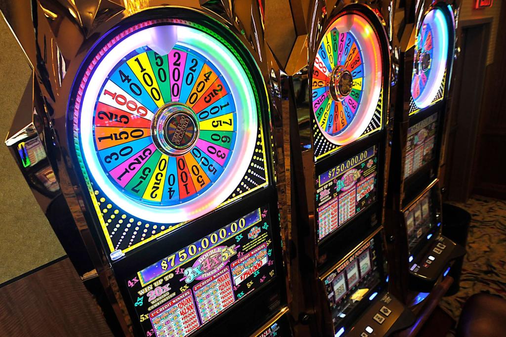 Gambler Turns $2.50 Bet into Nearly $350,000 Playing Slot Machines at Las Vegas Airport