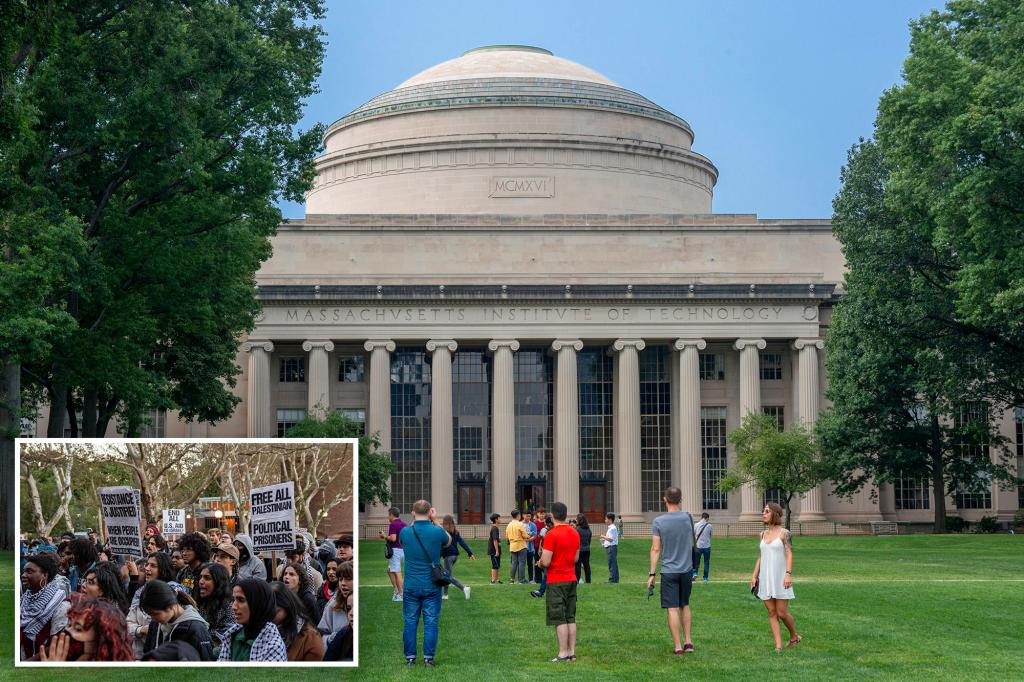 'Hostile' anti-Israel protesters prevented Jewish MIT students from attending classes