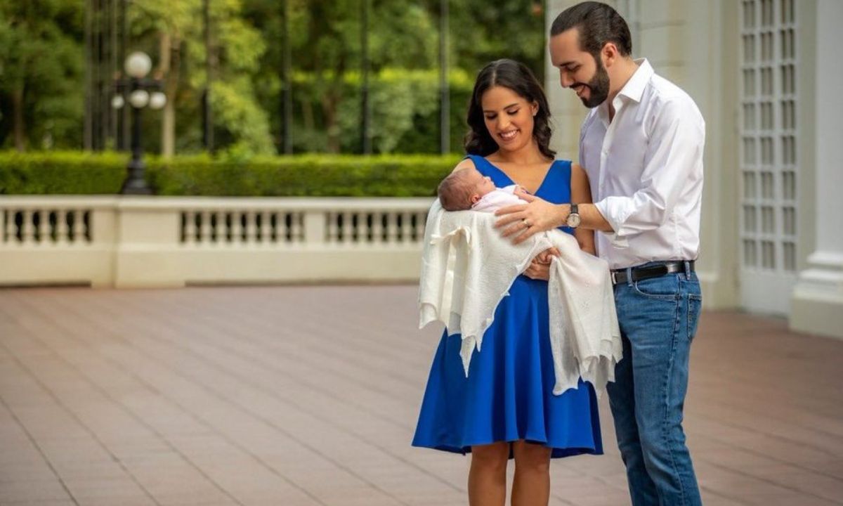 El presidente de El Salvador, Nayib Bukele, dio a conocer que la espera terminó y que su segundo bebé ya nació.