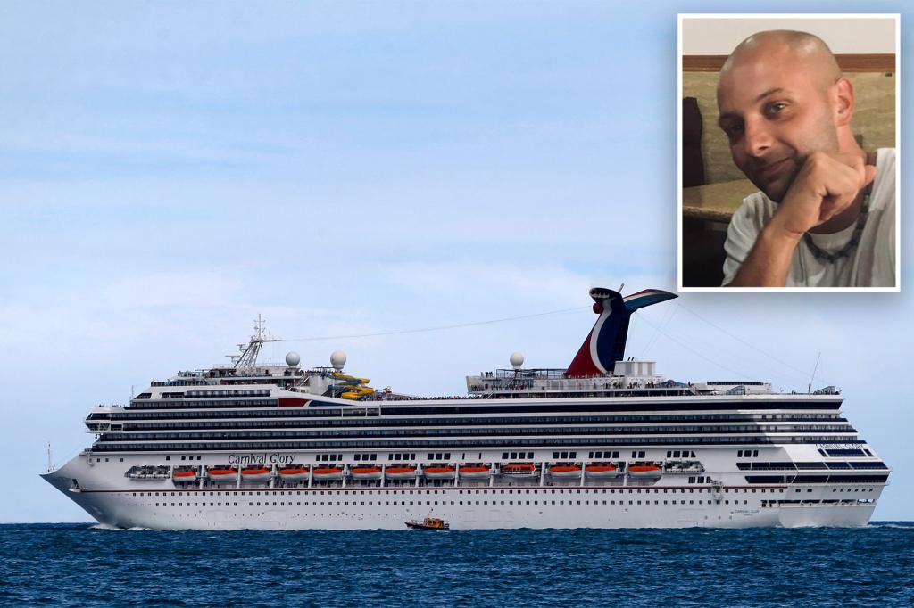 Major search for 28-year-old man missing from Carnival cruise ship in Gulf of Mexico