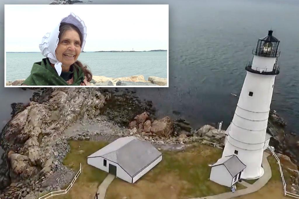 Sally Snowman, America's last lighthouse keeper, ends her watch at Boston Light after 20 years